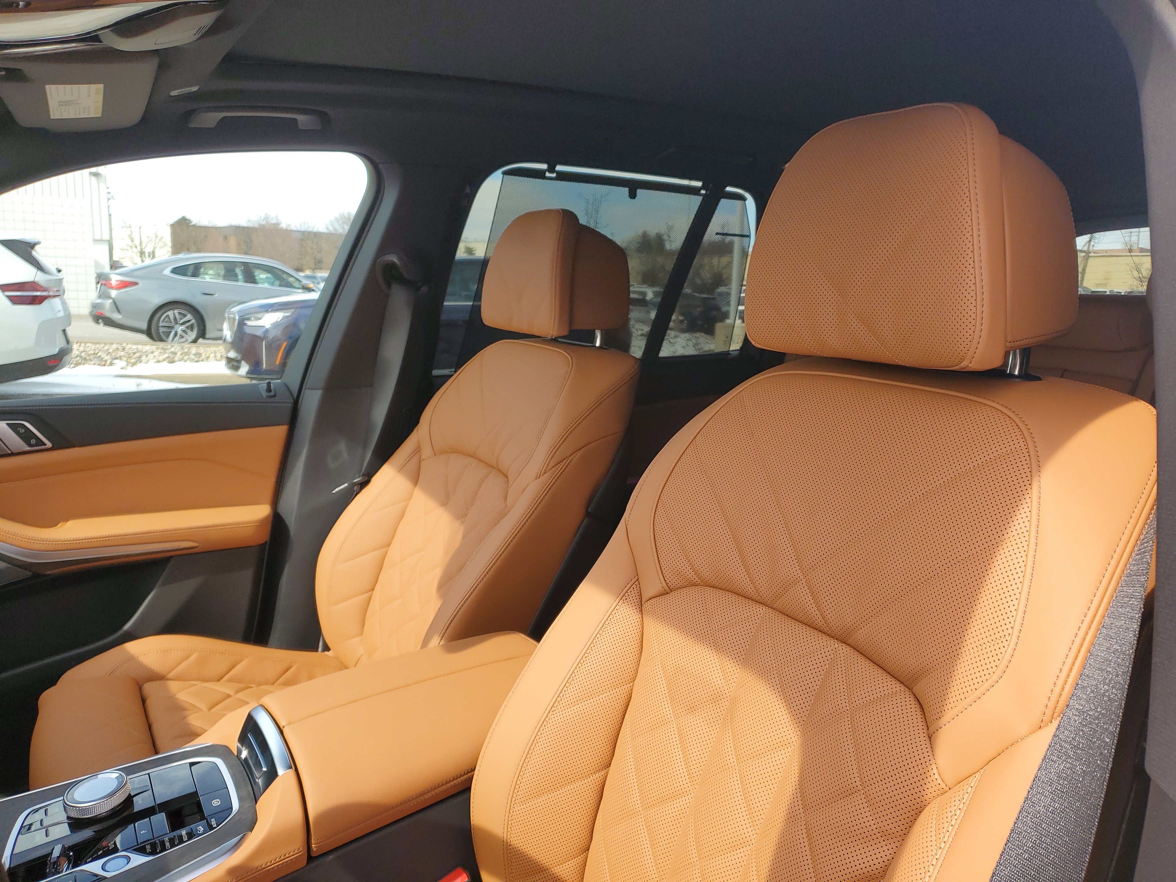 New 2026 BMW X5 M60i image 7