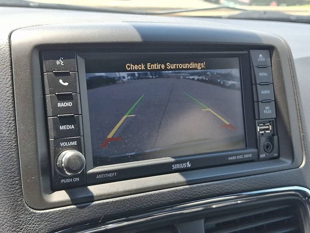 Used 2018 Dodge Grand Caravan GT FWD image 18