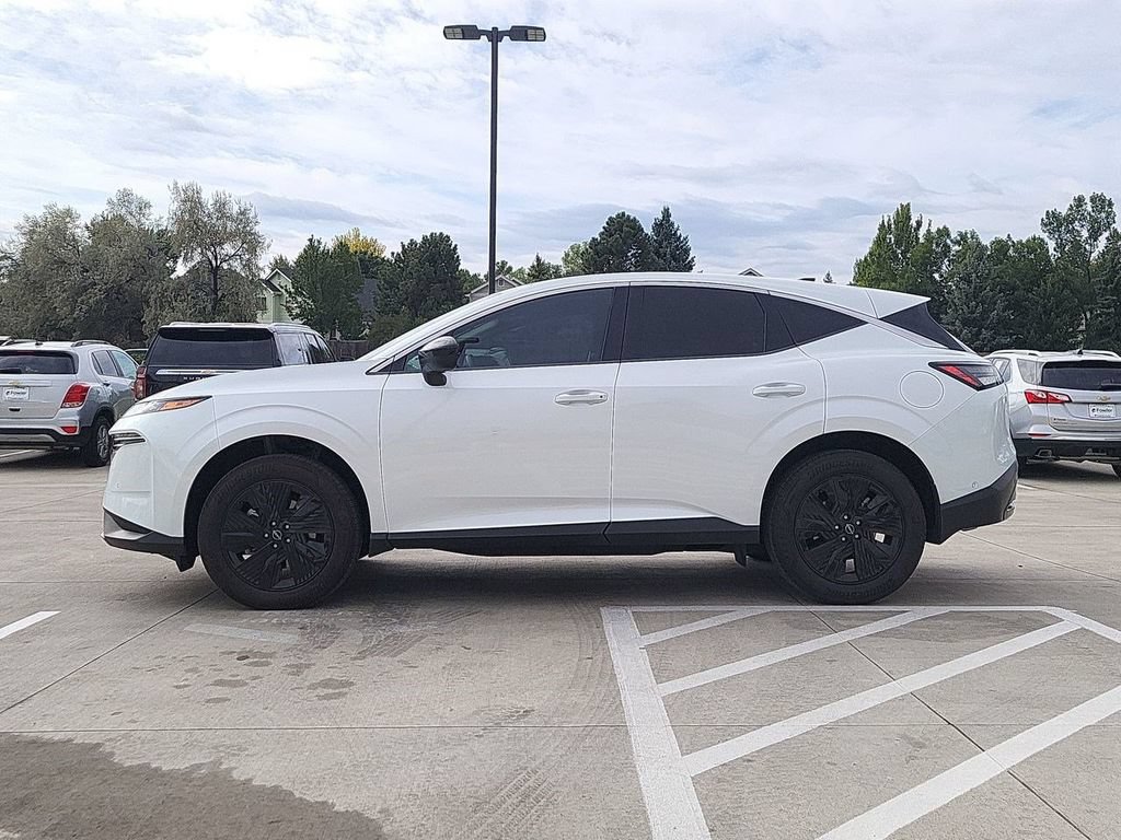 Used 2025 Nissan Murano SV AWD/4WD image 5