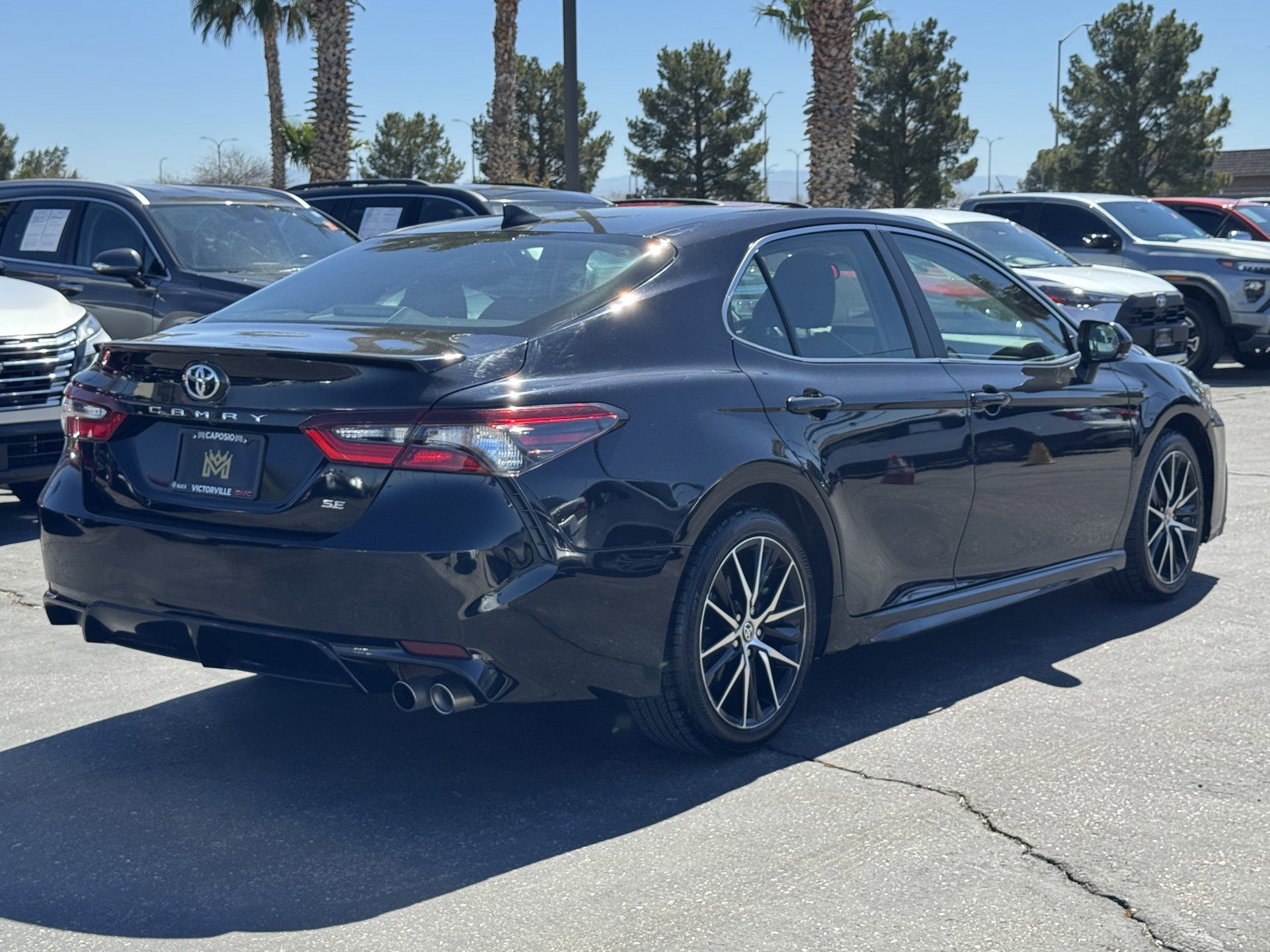 Used 2024 Toyota Camry SE FWD image 6