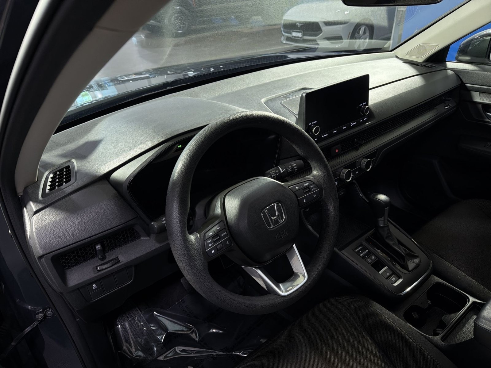 Used 2025 Honda CR-V EX image 17