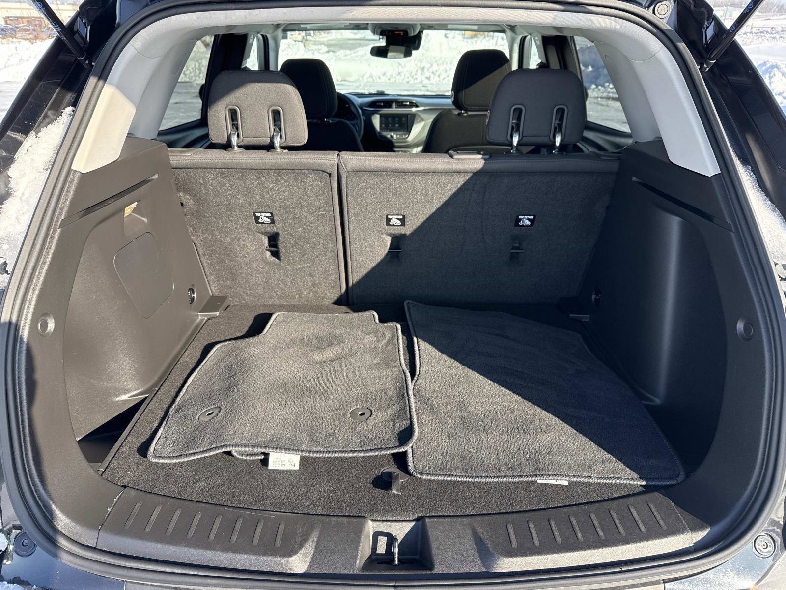 Used 2023 Chevrolet TrailBlazer LT image 21