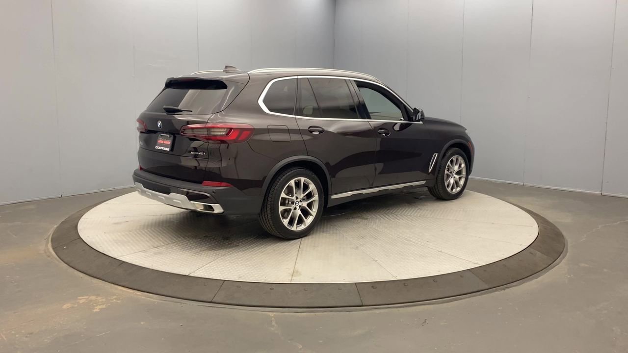 Used 2023 BMW X5 xDrive40i w/ Premium Package AWD/4WD image 5