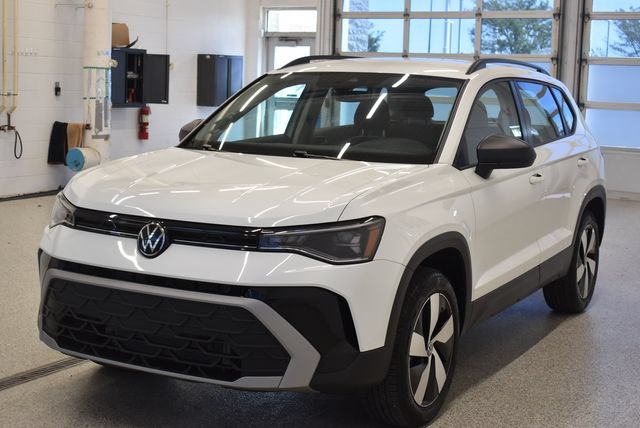 Used 2025 Volkswagen Taos S AWD/4WD image 9