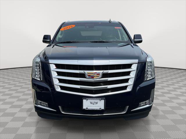 Used 2018 Cadillac Escalade Premium Luxury AWD/4WD image 2