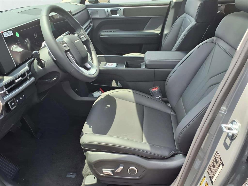 New 2026 Hyundai Santa Fe SEL image 9