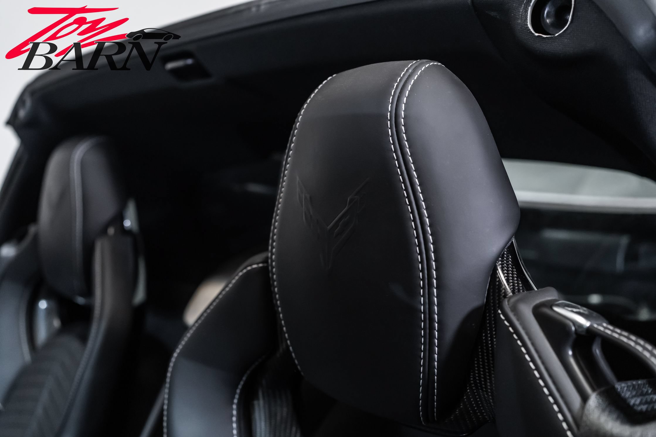 Used 2022 Chevrolet Corvette Stingray Preferred Cpe w/ Z51 Performance Package RWD image 30