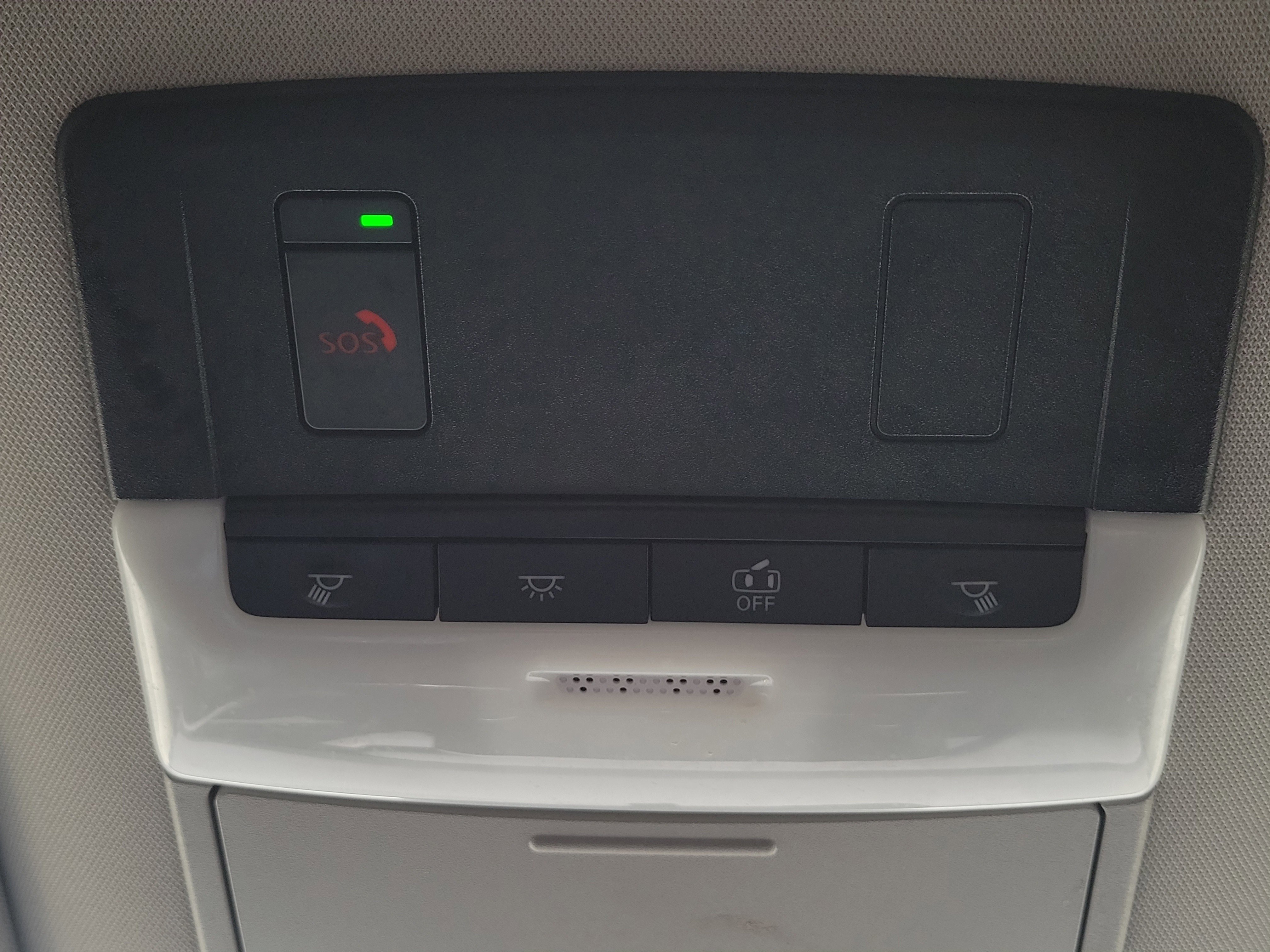 Used 2024 Nissan Pathfinder SV image 30