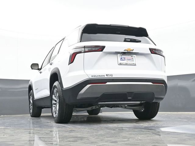 New 2026 Chevrolet Equinox LT w/ Convenience Package II FWD image 49