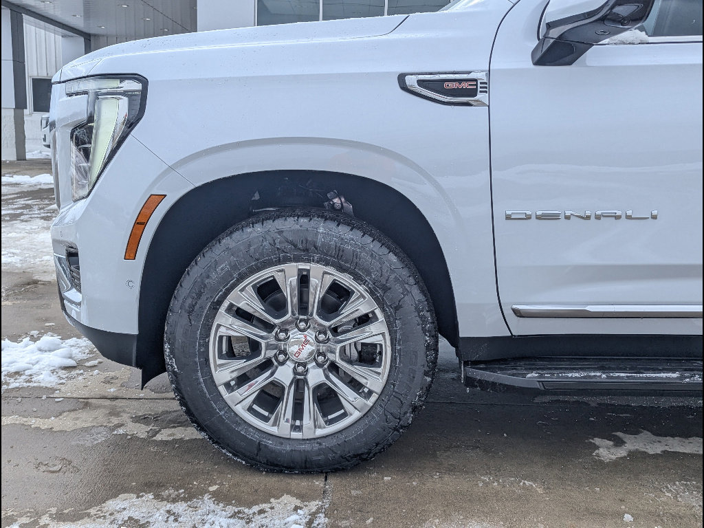 New 2026 GMC Yukon Denali w/ Advanced Technology Package AWD/4WD image 10