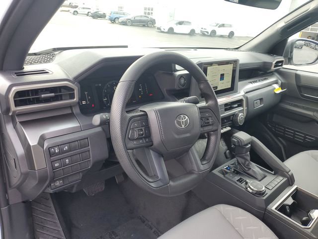 Used 2025 Toyota Tacoma SR5 image 13