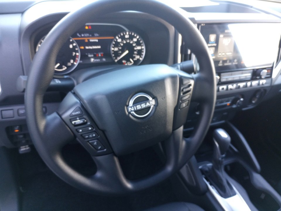New 2026 Nissan Frontier SV w/ Tow Package image 10