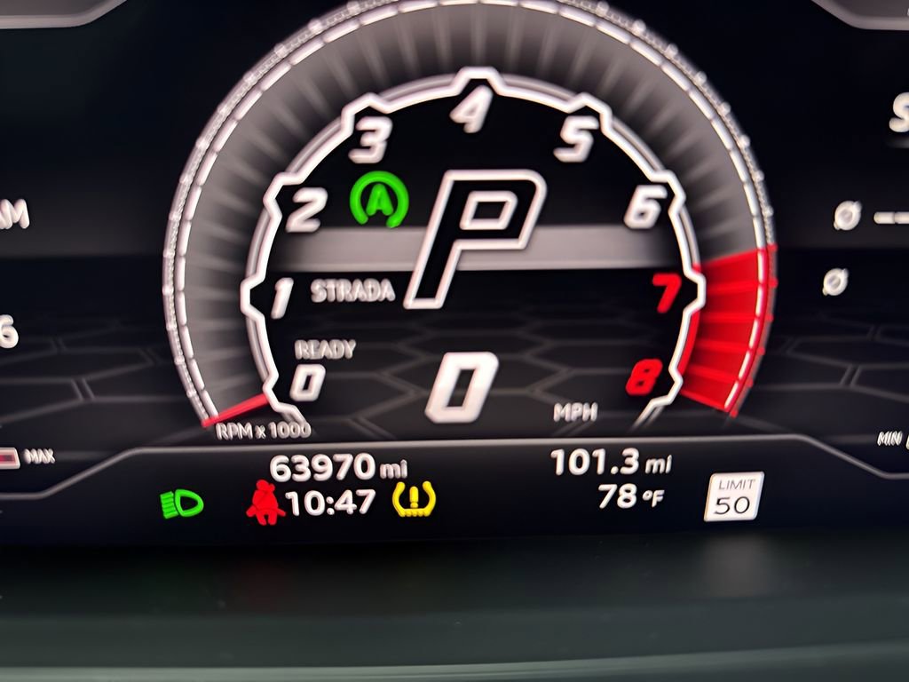 Used 2019 Lamborghini Urus AWD/4WD image 25