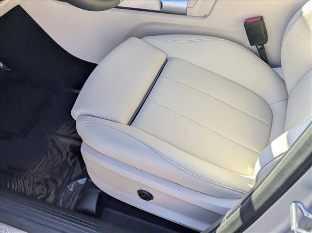 New 2026 Mercedes-Benz GLB 250 image 4