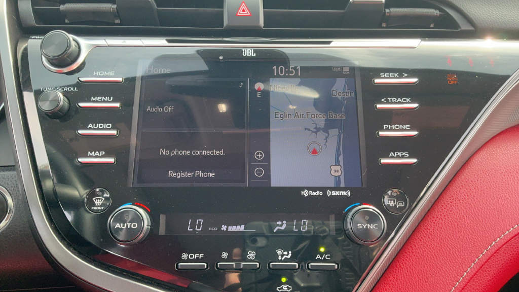 Used 2020 Toyota Camry XSE w/ Driver Assist Package FWD image 11