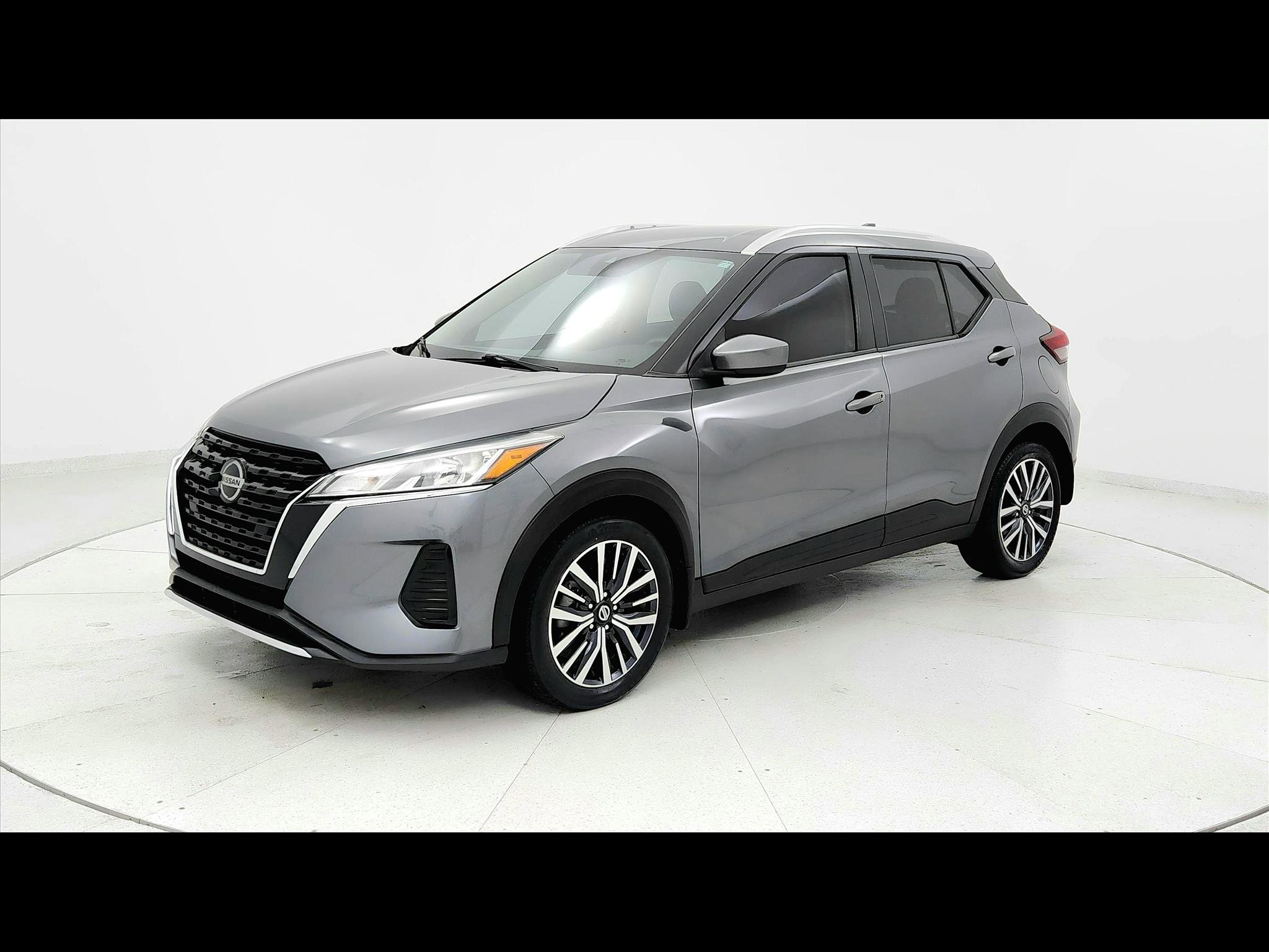 Used 2021 Nissan Kicks SV