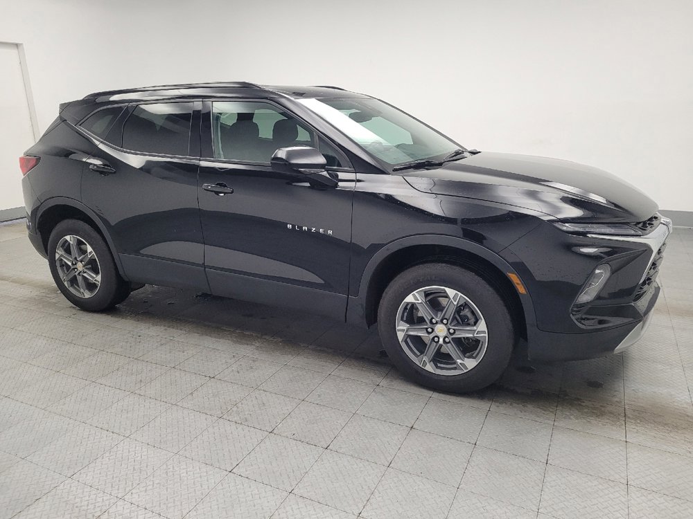 Used 2024 Chevrolet Blazer LT w/ Convenience Package FWD image 11