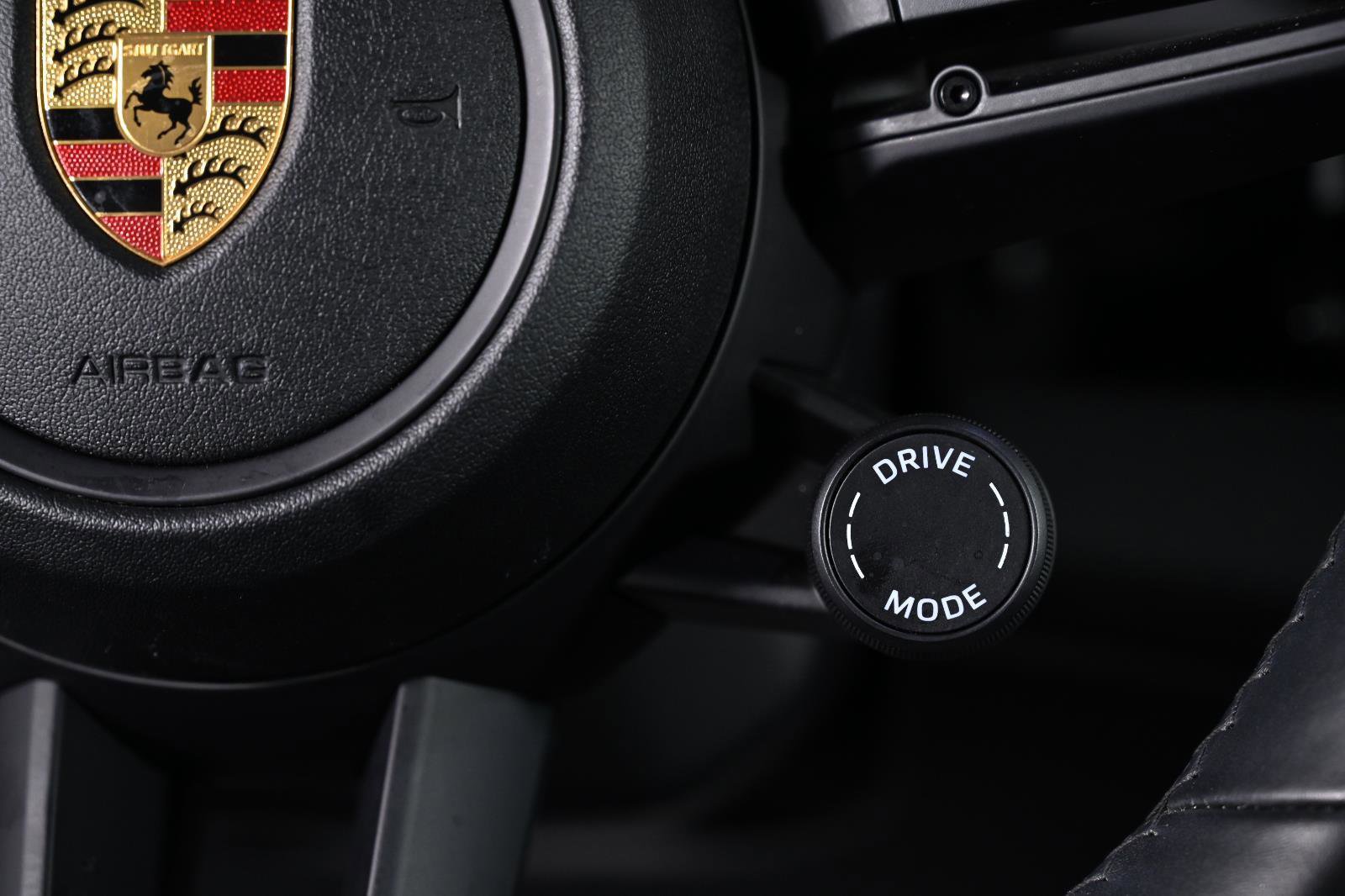 Used 2021 Porsche Taycan RWD image 12