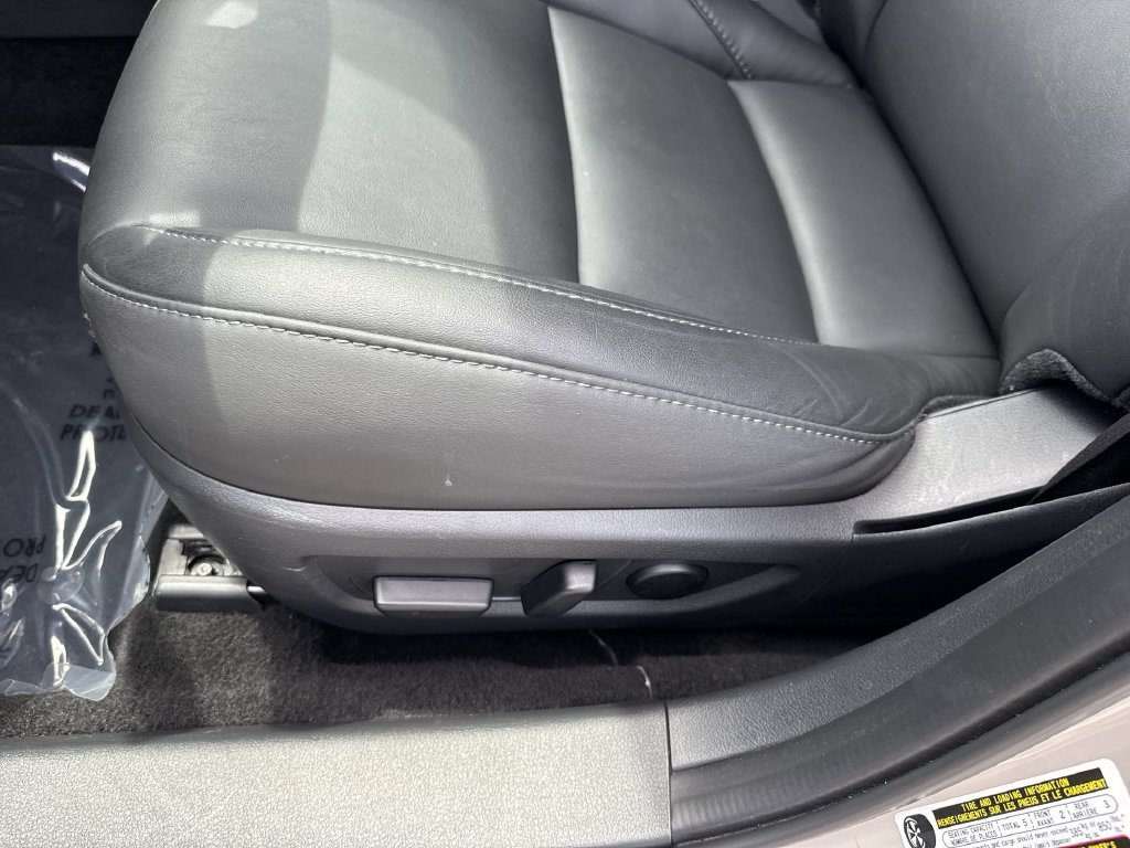 Certified 2024 MAZDA CX-30 AWD 2.5 S w/ Preferred Package image 41