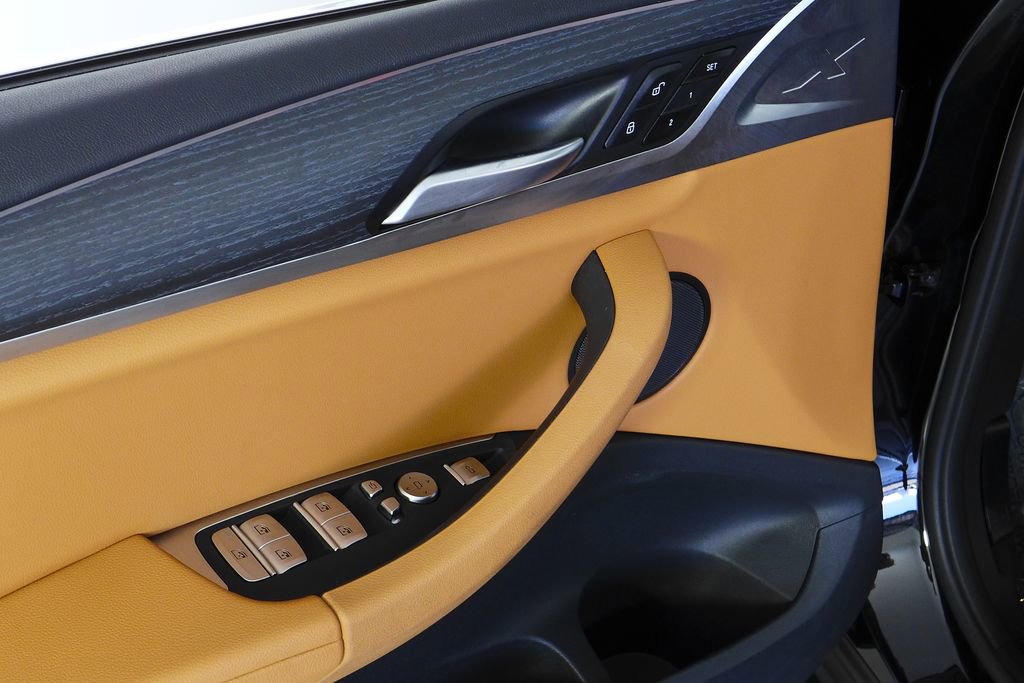 Used 2022 BMW X3 sDrive30i w/ Premium Package 2 (ZPA) image 12