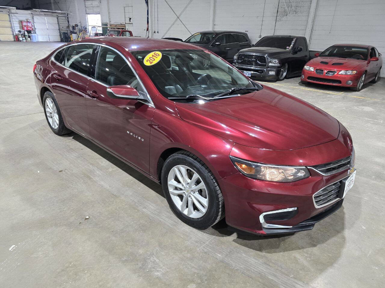 Used 2016 Chevrolet Malibu LT w/ Leather Package image 17
