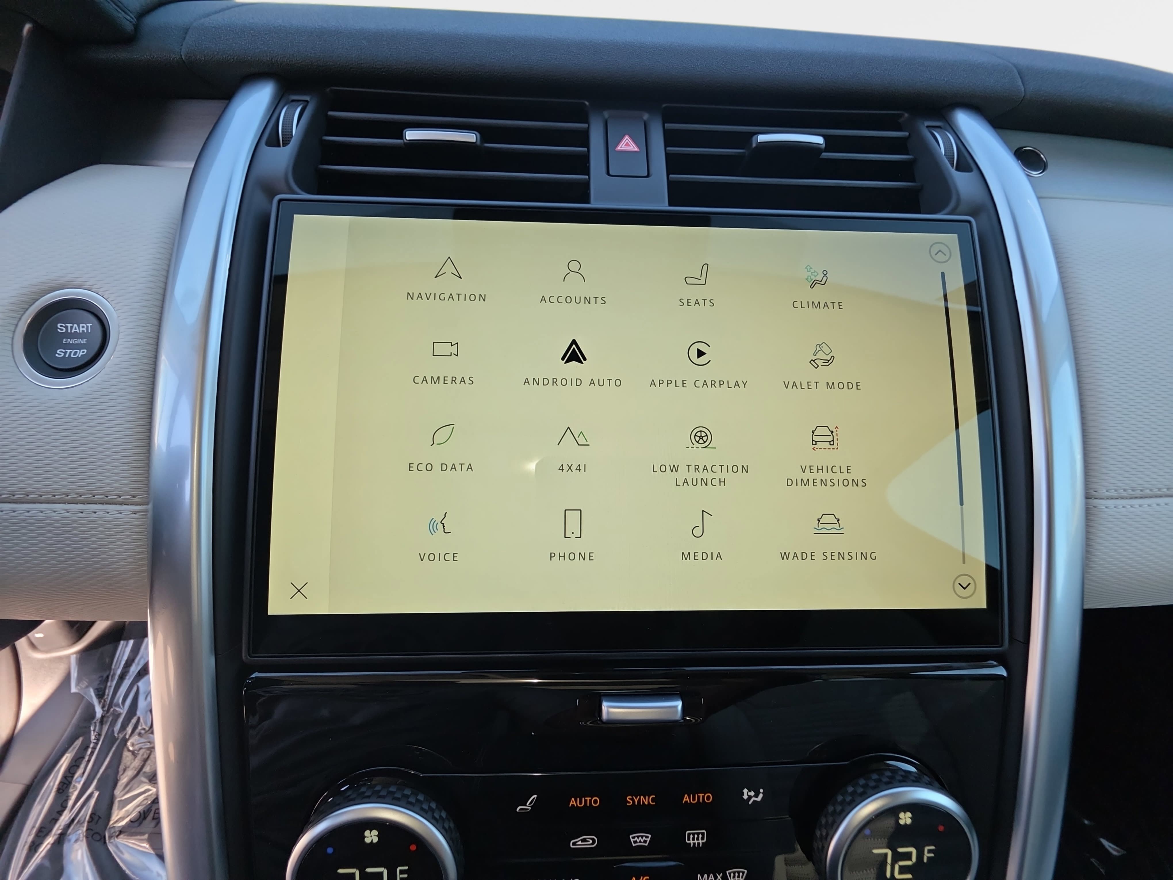 New 2026 Land Rover Discovery Dynamic SE AWD/4WD image 24