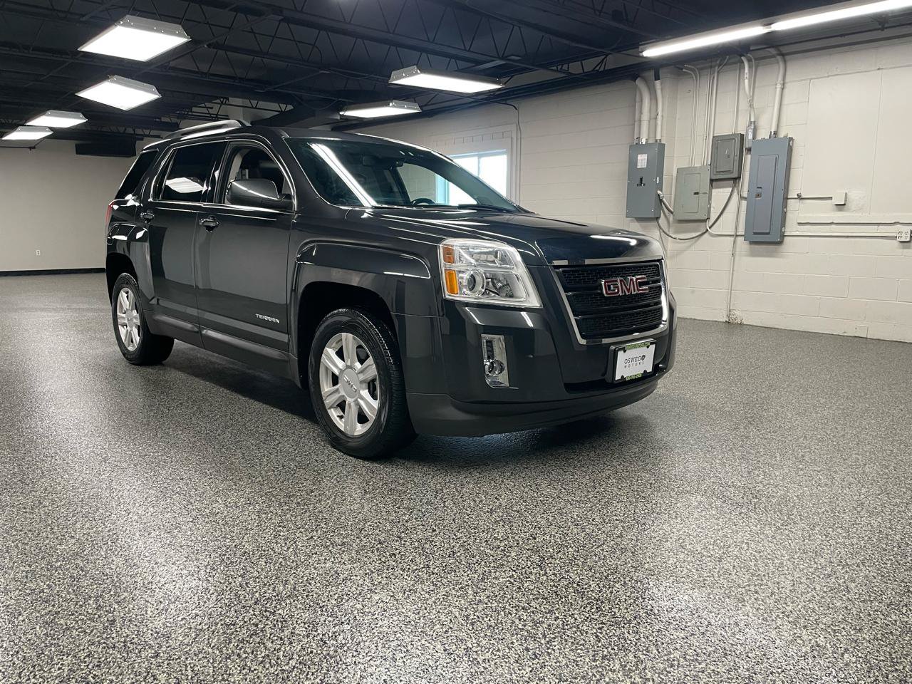 Used 2014 GMC Terrain SLT AWD/4WD image 3