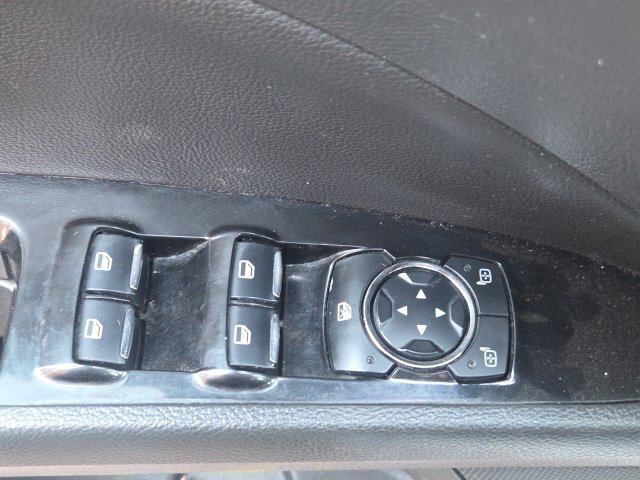 Used 2014 Ford Fusion SE w/ Equipment Group 202A FWD image 20