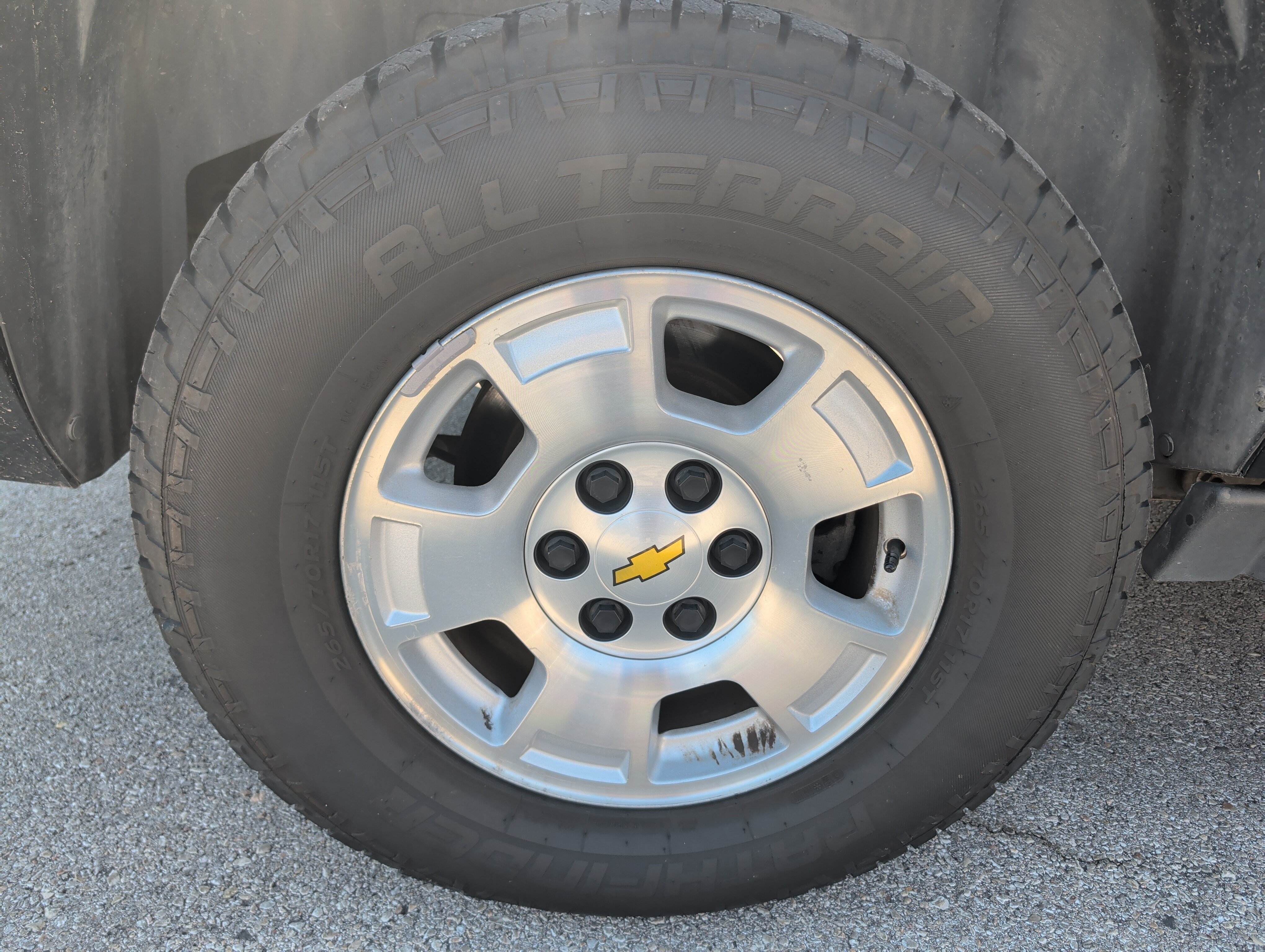 Used 2010 Chevrolet Suburban LT AWD/4WD image 22