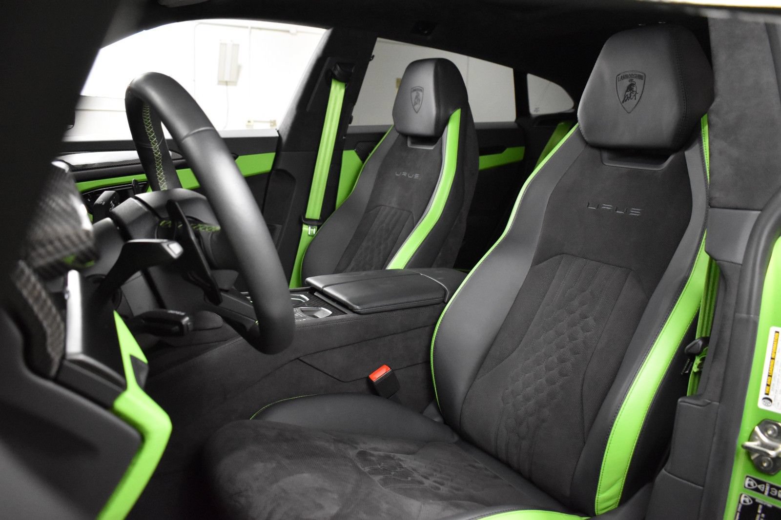 Used 2024 Lamborghini Urus S AWD/4WD image 26