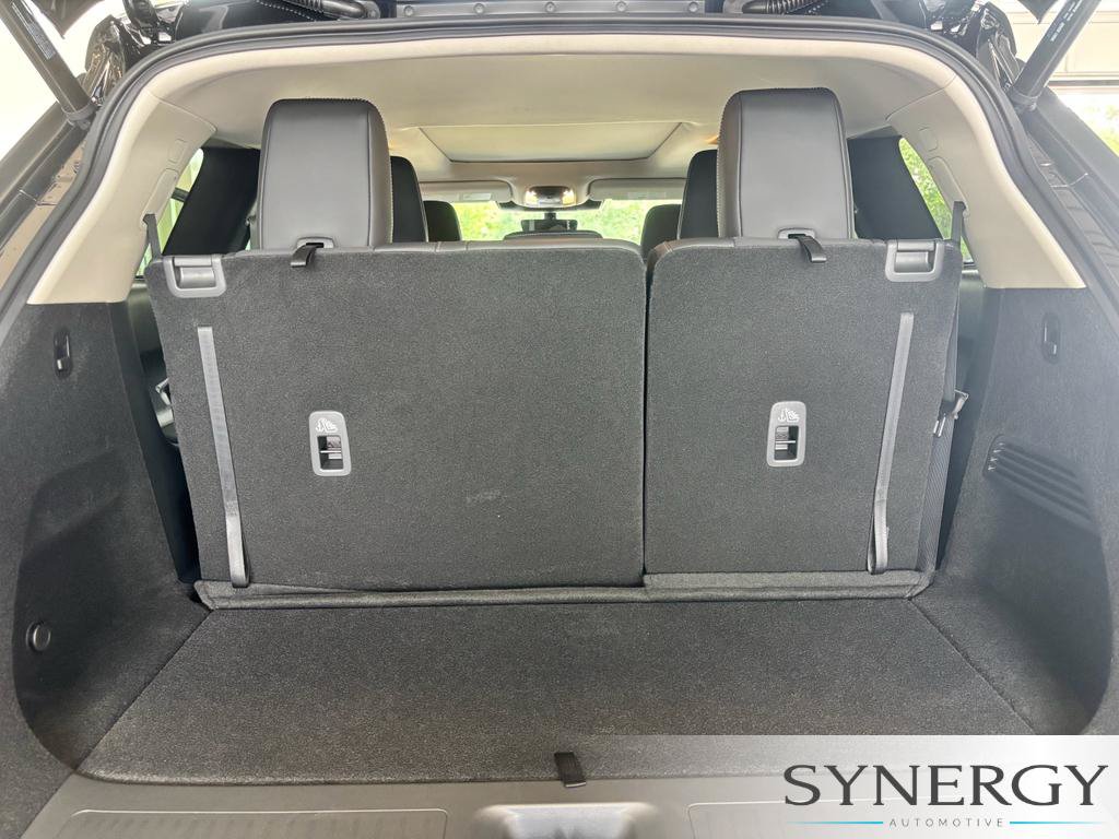 New 2027 INFINITI QX60 Luxe w/ Cargo Package FWD image 25