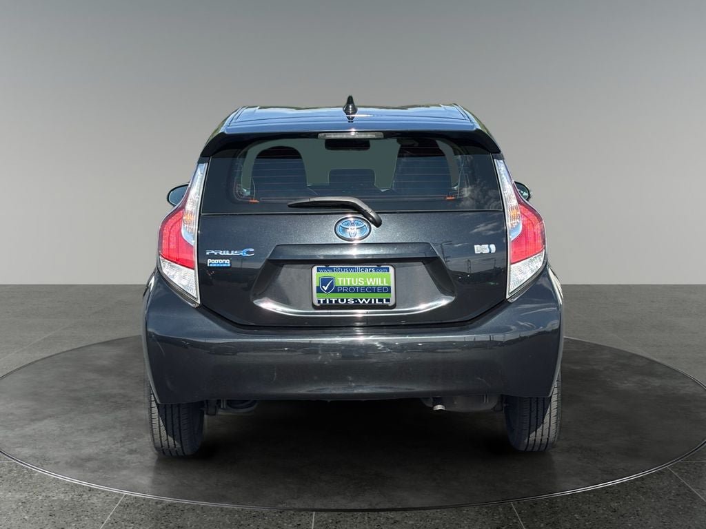 Used 2016 Toyota Prius C Persona Series FWD image 7