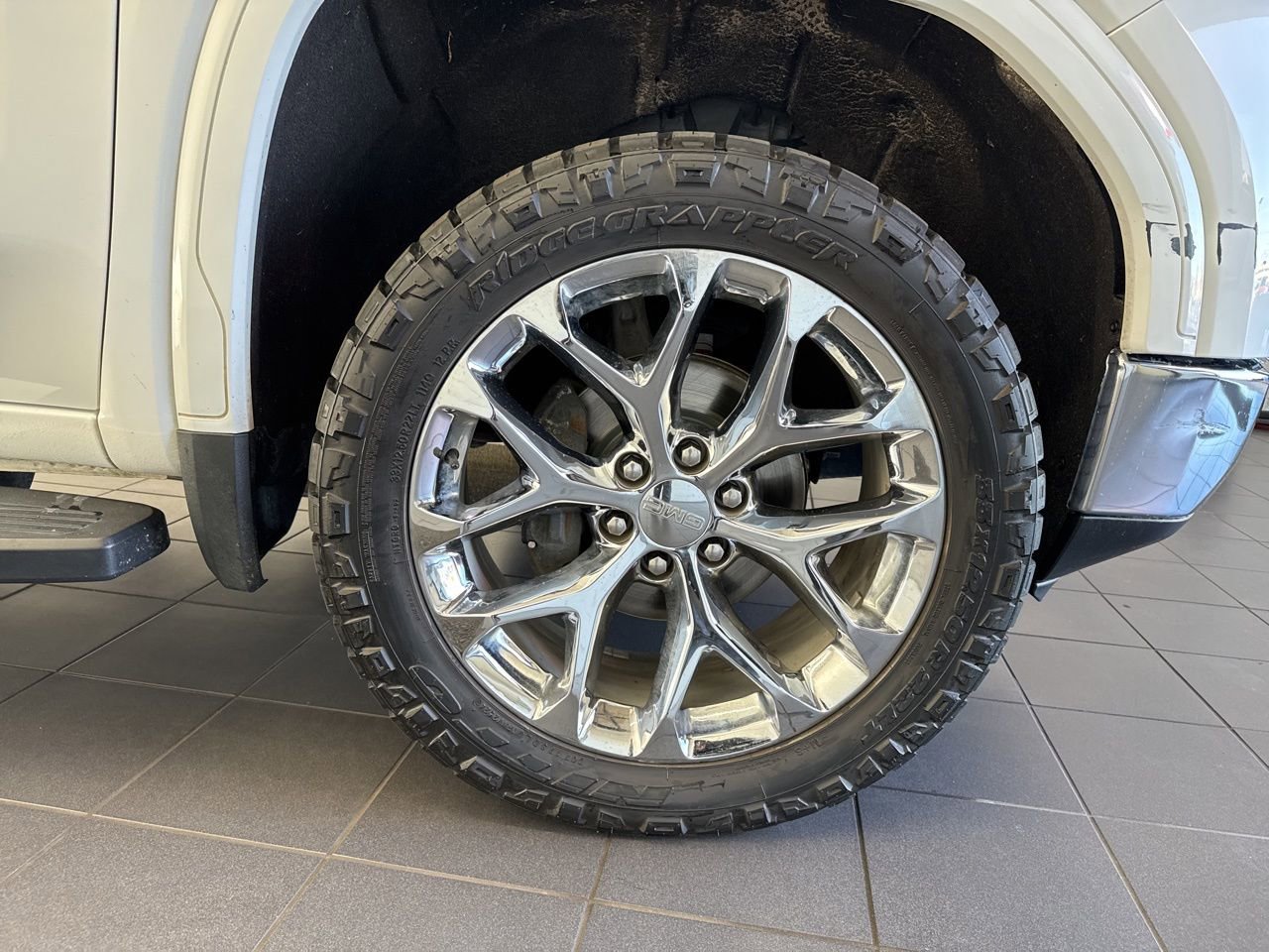 Used 2020 GMC Sierra 1500 SLT w/ SLT Premium Plus Package image 52