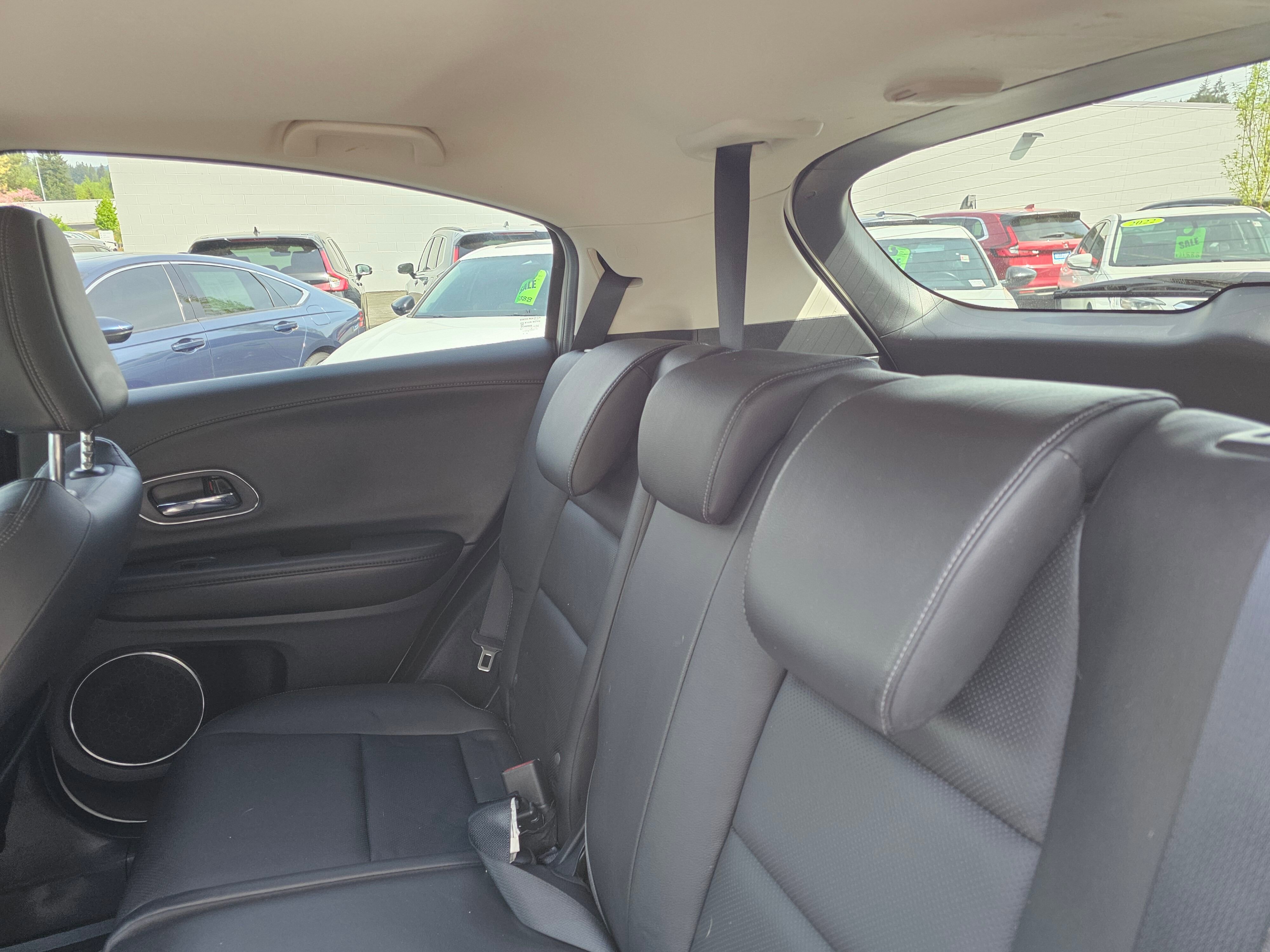Used 2021 Honda HR-V EX-L image 17