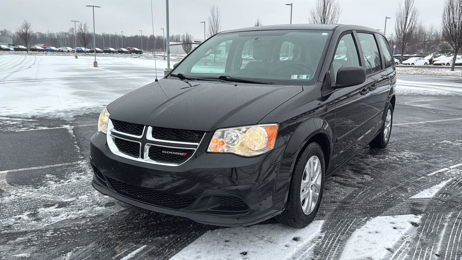 Used 2015 Dodge Grand Caravan American Value Package w/ UConnect Hands-Free Group image 15