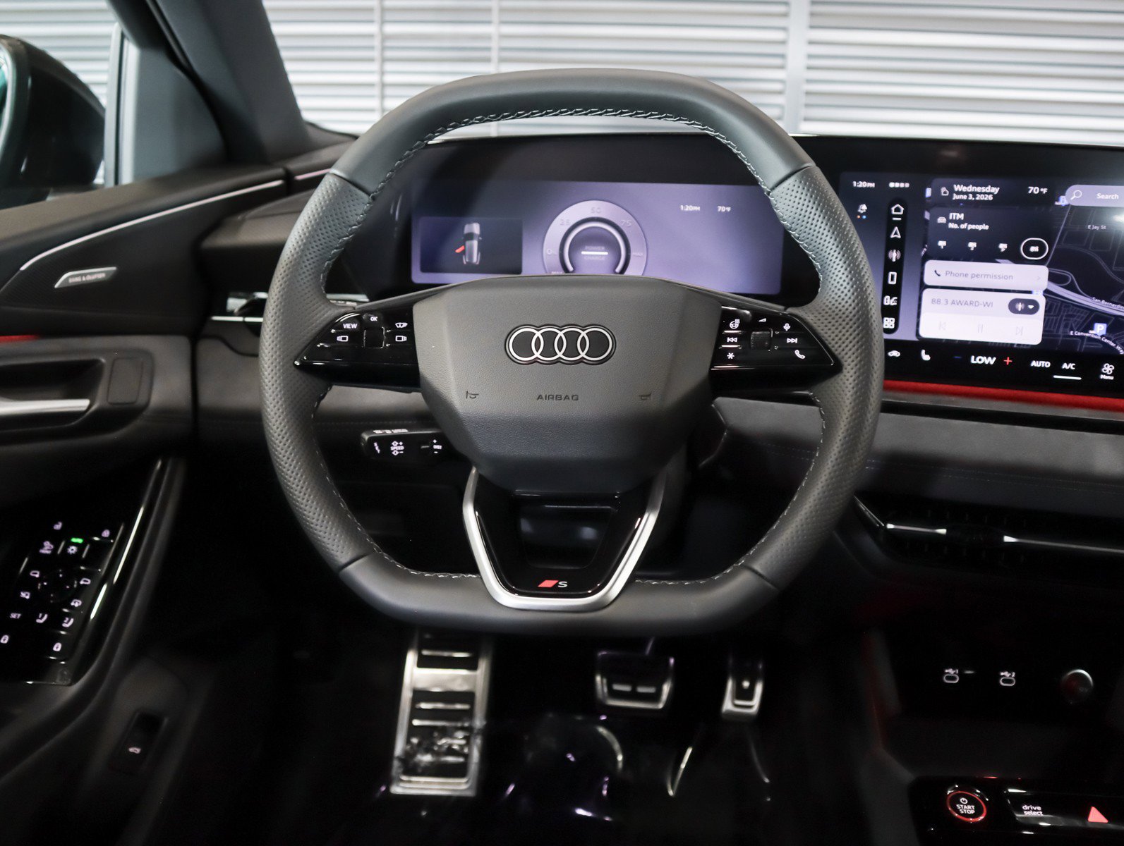 New 2027 Audi SQ6 e-tron Premium Plus AWD/4WD image 17