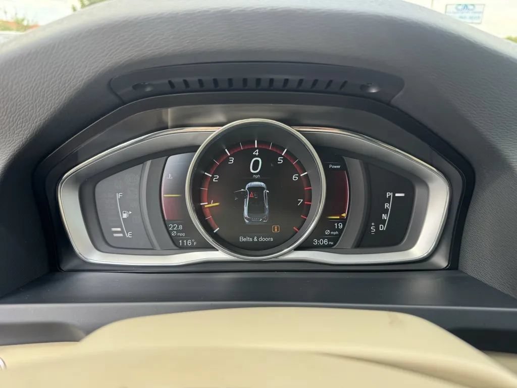 Used 2016 Volvo S60 T5 Premier w/ Convenience Package FWD image 38