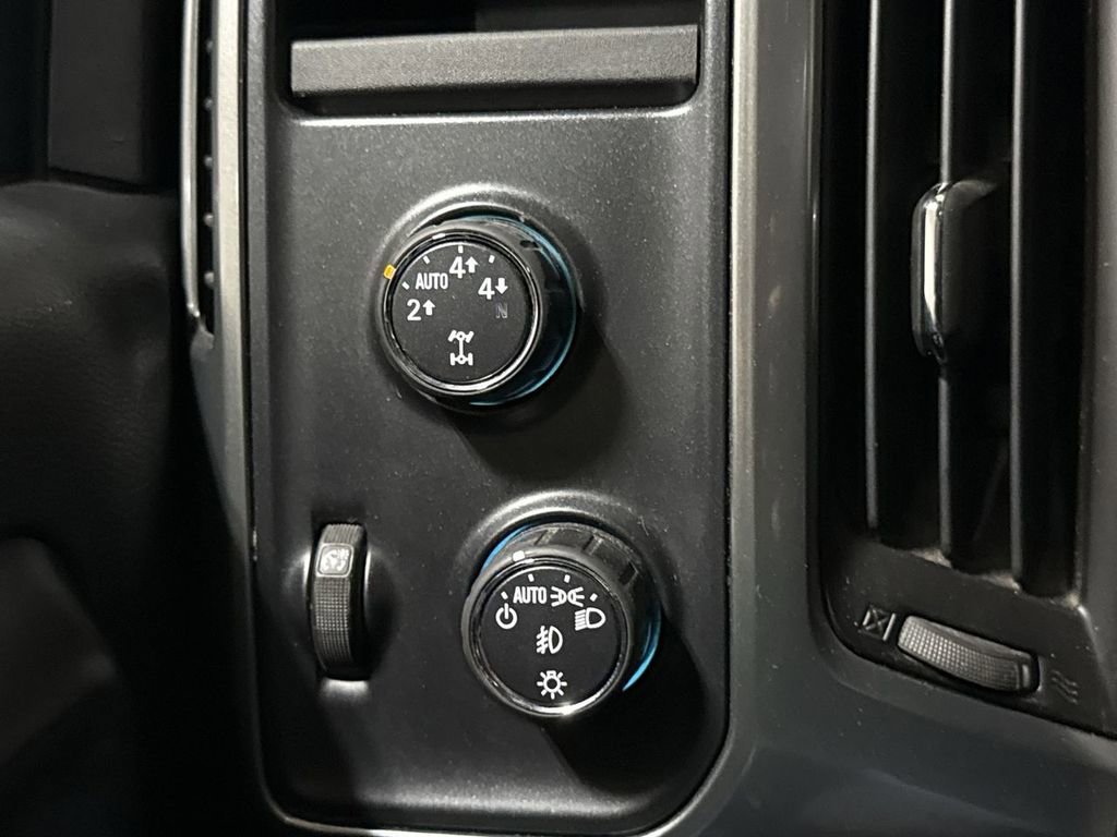 Used 2015 Chevrolet Silverado 1500 LT w/ All Star Edition image 18
