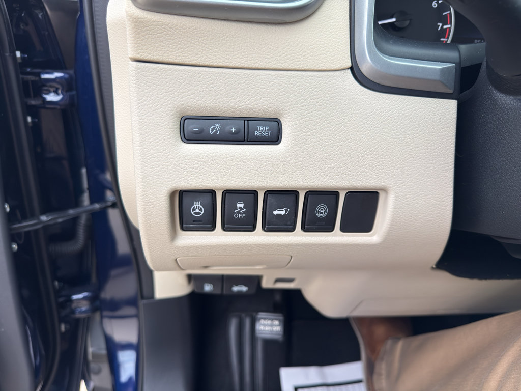 Used 2023 Nissan Murano SL w/ Cargo Package AWD/4WD image 26