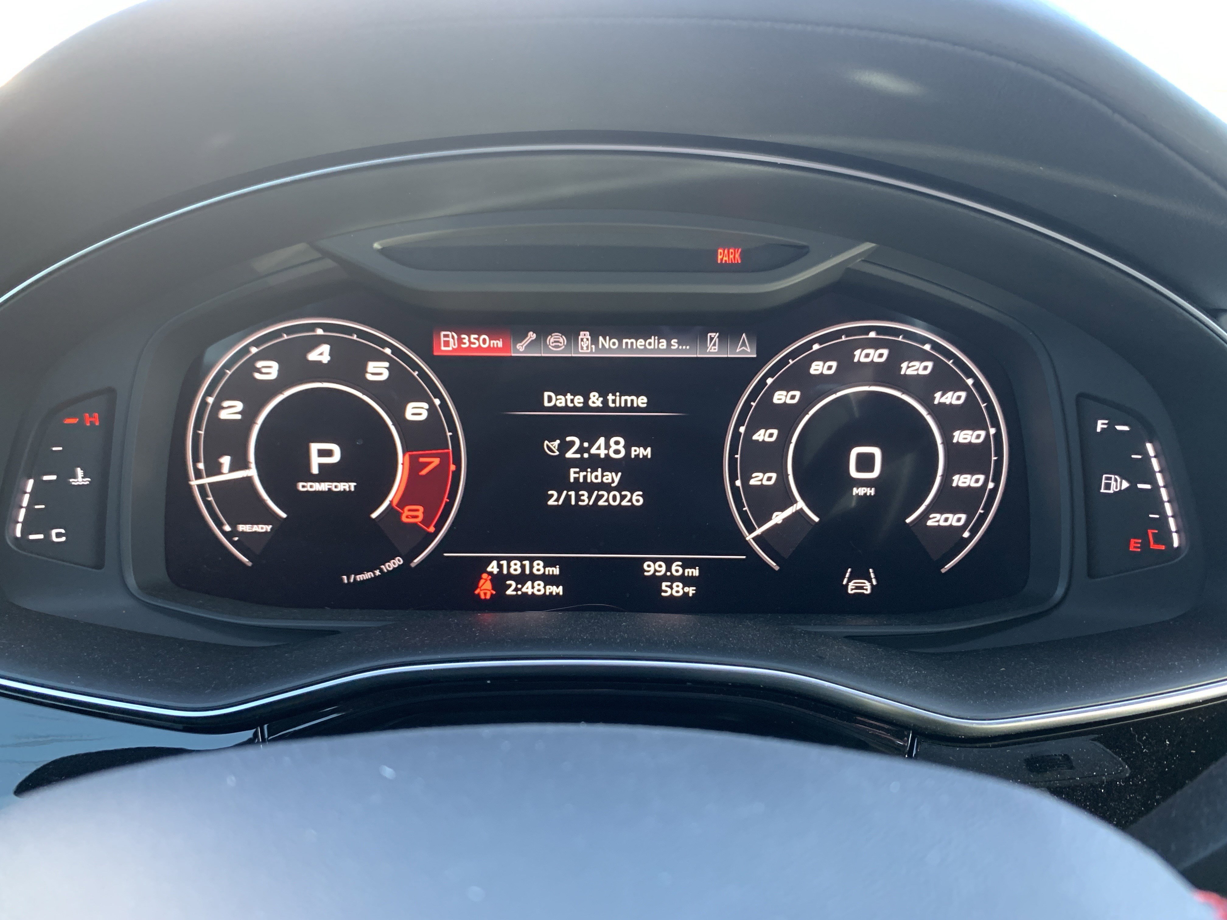 Used 2024 Audi RS Q8 image 40