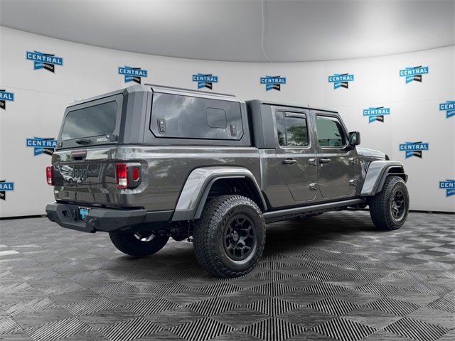 New 2025 Jeep Gladiator Sport image 5