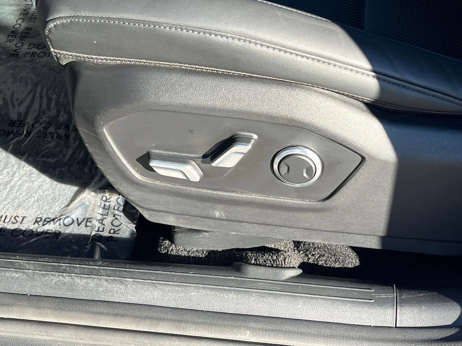 Used 2025 Hyundai Santa Fe SEL image 25