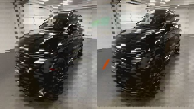 Certified 2025 Chevrolet Equinox EV RS image 4