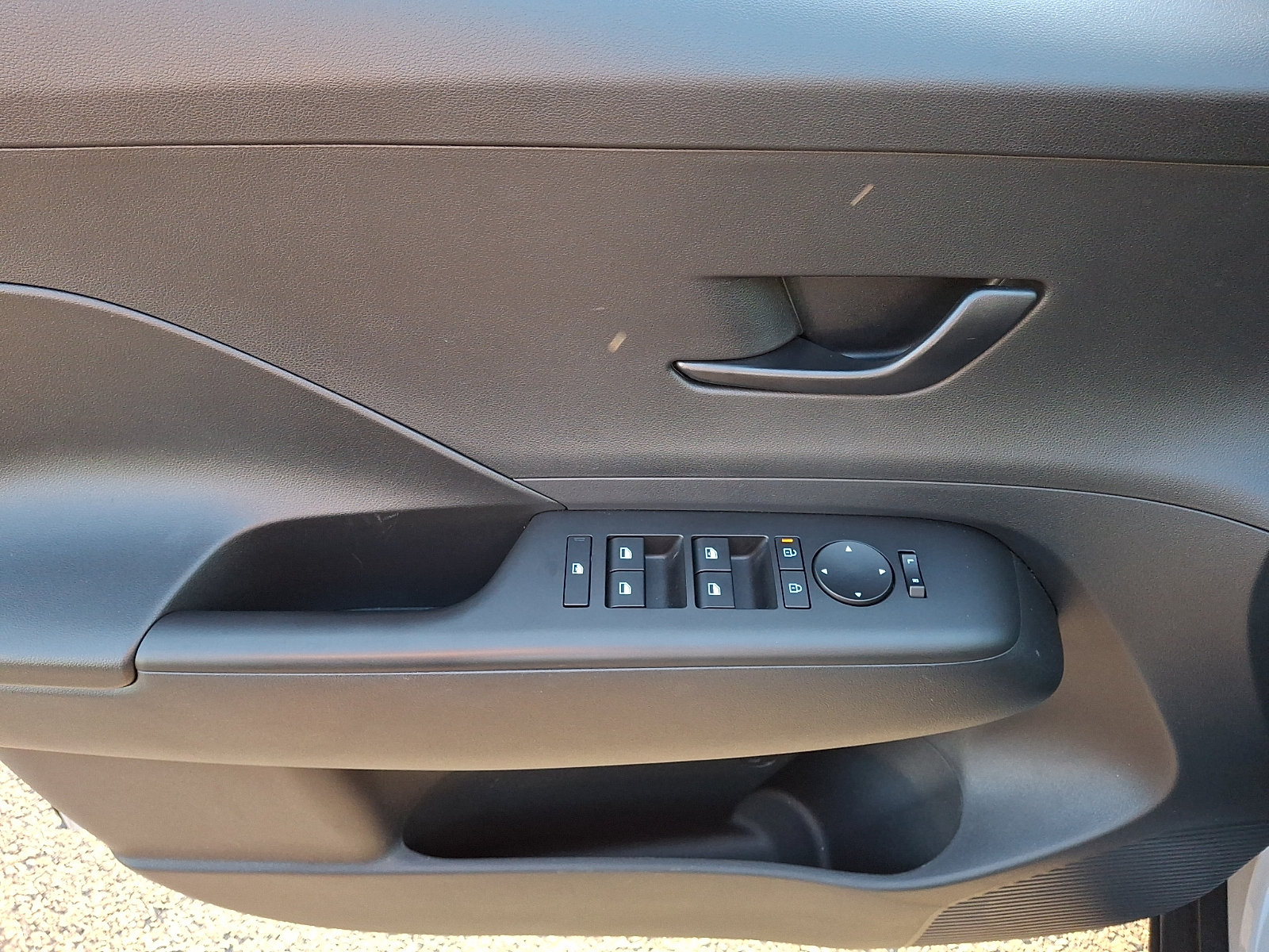 Used 2026 Hyundai Kona SE FWD image 13