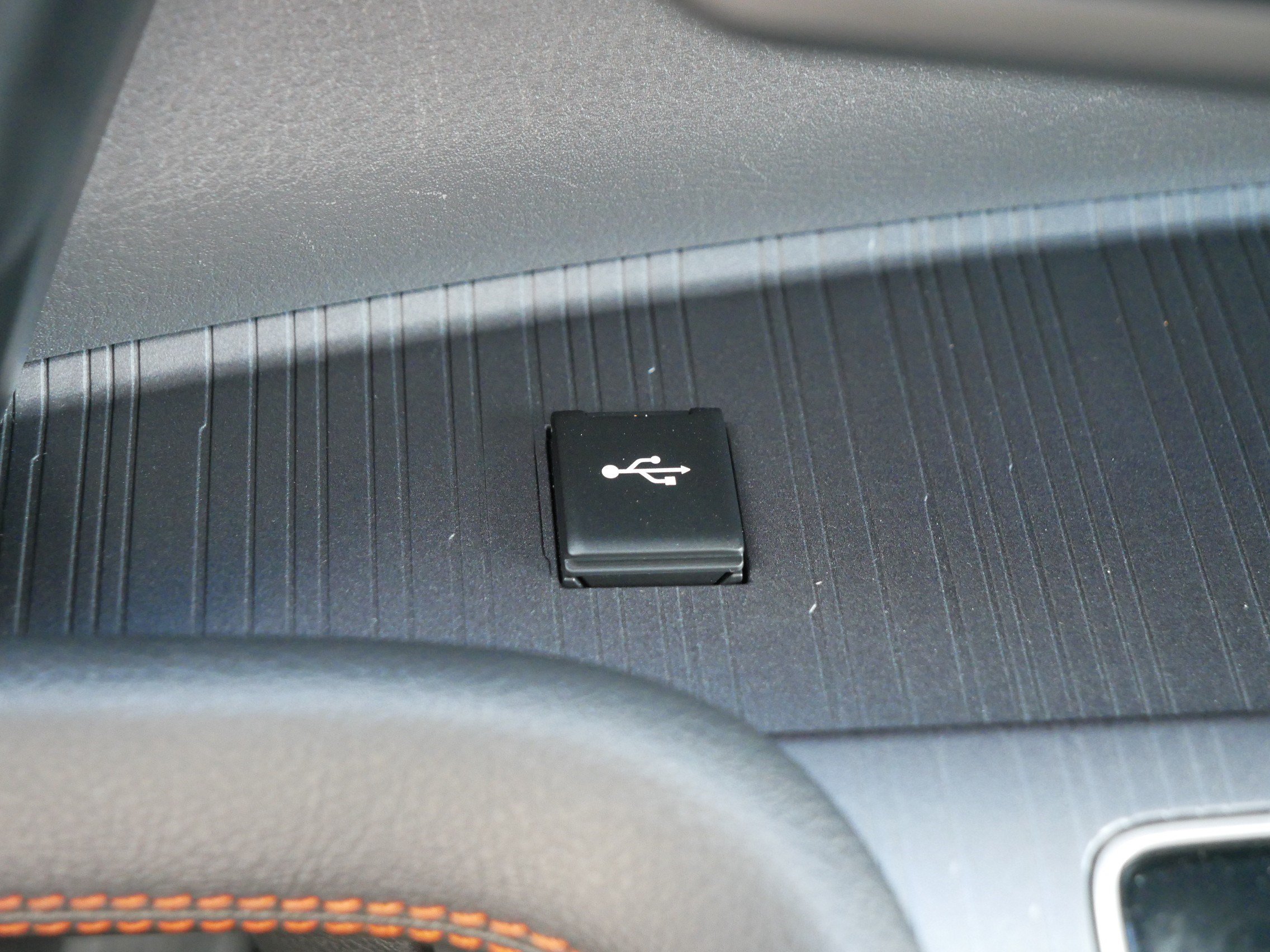 Used 2021 Toyota Sienna XSE FWD image 33