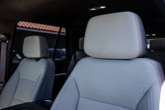 Used 2023 GMC Yukon SLE image 26