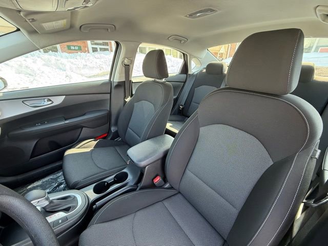 Used 2023 Kia Forte LXS w/ LXS Technology Package image 24
