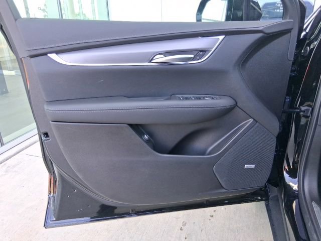 New 2026 Cadillac XT5 Luxury w/ LPO, Floor Liner Package image 16