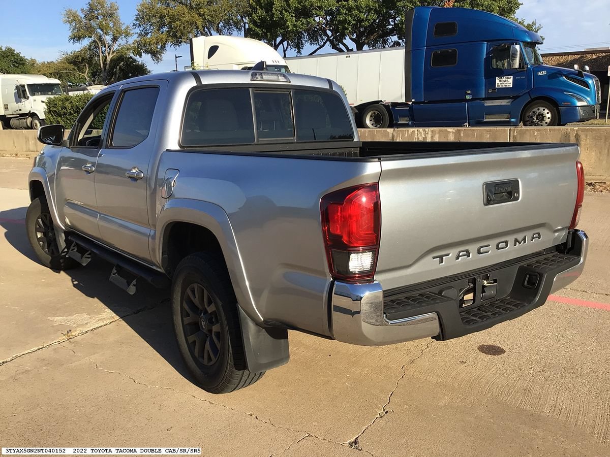 Used 2022 Toyota Tacoma SR5 w/ SR5 Appearance Package (SM) RWD image 5