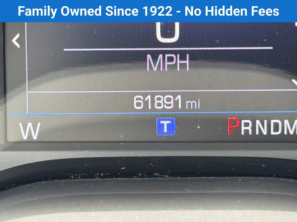 Used 2022 Chevrolet Camaro LT RWD image 25